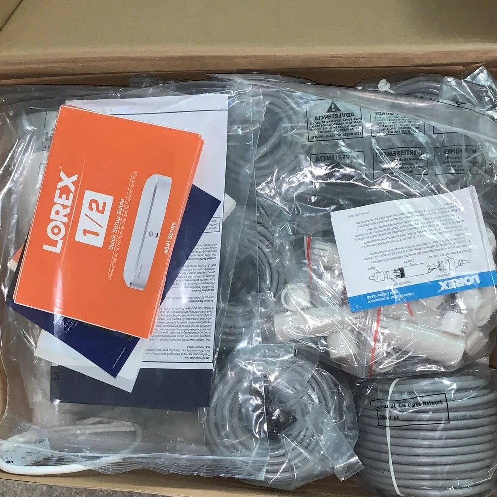 Lorex 4K Security Cameras (2 pack) NEW - Picture 3 of 7